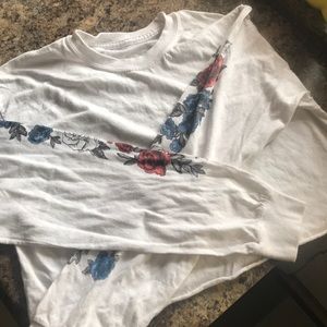 Long sleeve white crop top